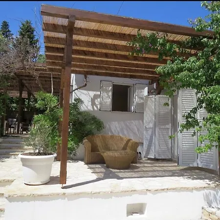 Villa House Vela Bol